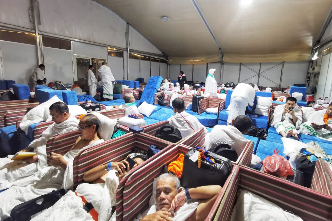 arab-saudi-instruksikan-jemaah-tetap-di-tenda-saat-wukuf-di-arafah-untuk-keselamatan-dan-kenyamanan